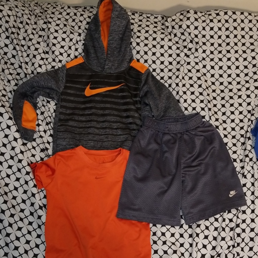 Nike 3 piece set